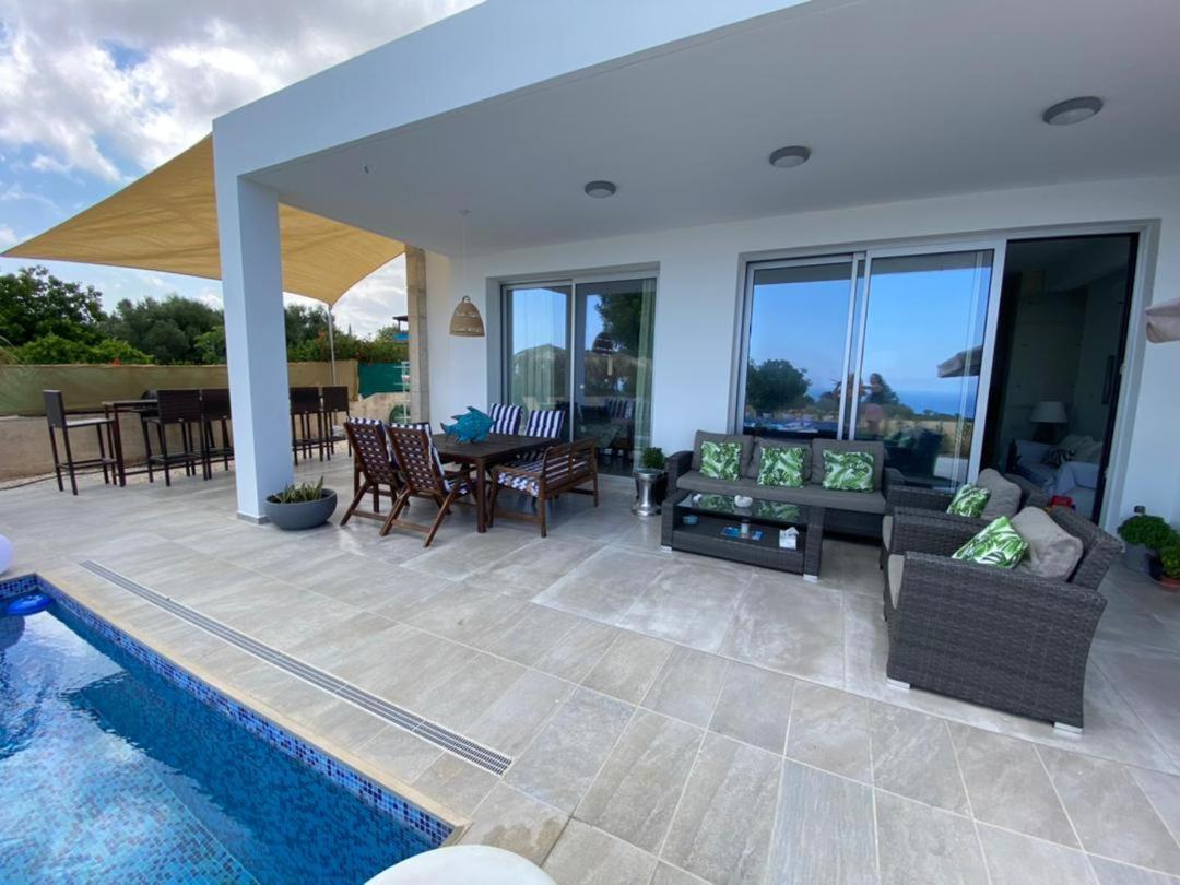 Infinity Blue Villa Willa *